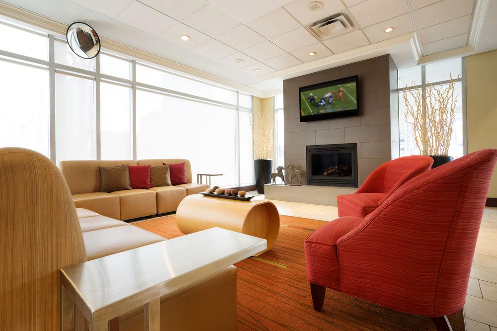 Courtyard By Marriott Ottawa Downtown Hotel Buitenkant foto
