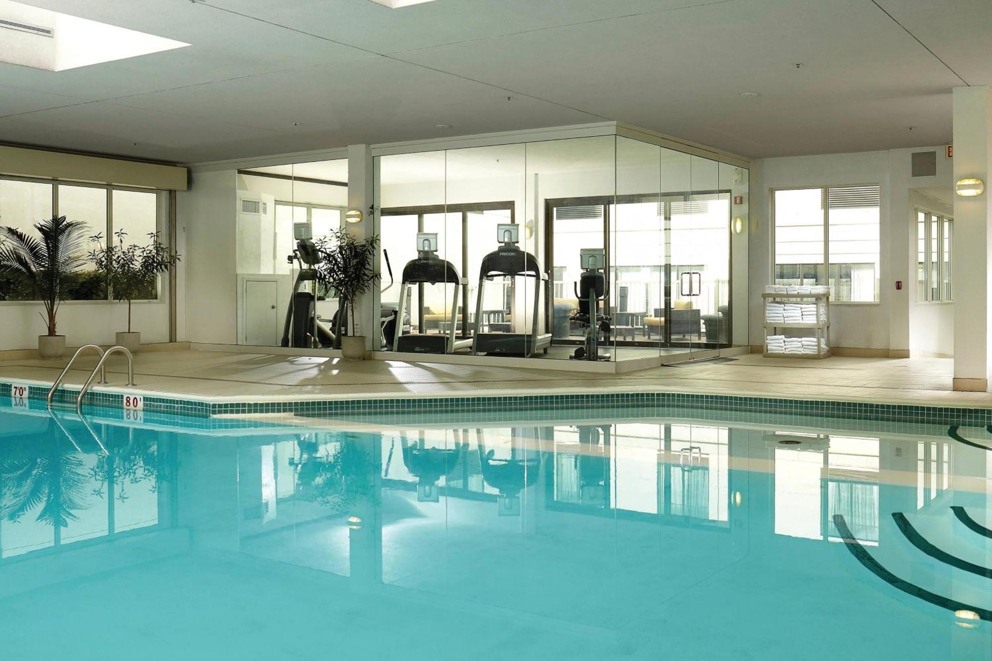 Courtyard By Marriott Ottawa Downtown Hotel Buitenkant foto